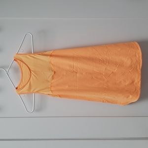 Lululemon orange tank